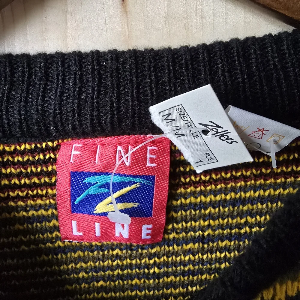 Vintage Fine Line Zellers 90s Muticolored Crewneck Acrylic Sweater Boys Medium - Picture 5 of 8